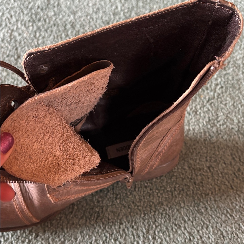 🎵These boots were made for walking 🎵 - Picture 5 of 15